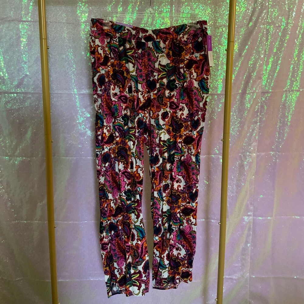 Wide leg pants